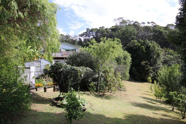 Photo of property in 38 Puketiro Place, Paihia, 0200