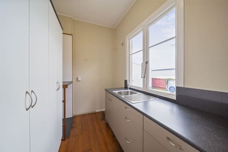 Photo of property in 28 Glasgow Street, Hawera, 4610