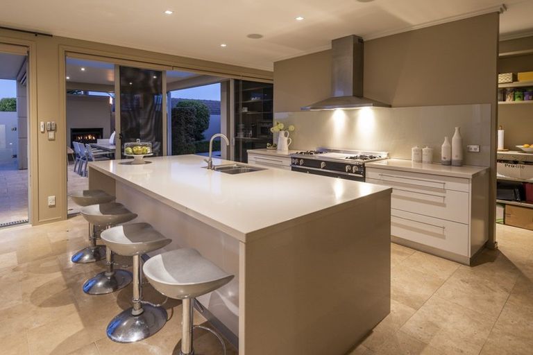 Photo of property in 5 Te Akau Crescent, Bucklands Beach, Auckland, 2012