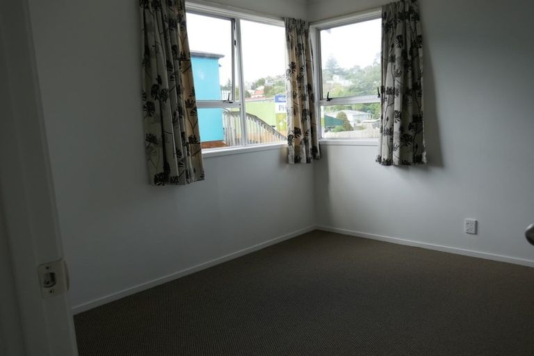 Photo of property in 62-64 Moore Street, Hillcrest, Auckland, 0627
