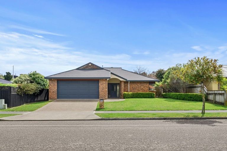 Photo of property in 99 Weggery Drive, Waikanae Beach, Waikanae, 5036