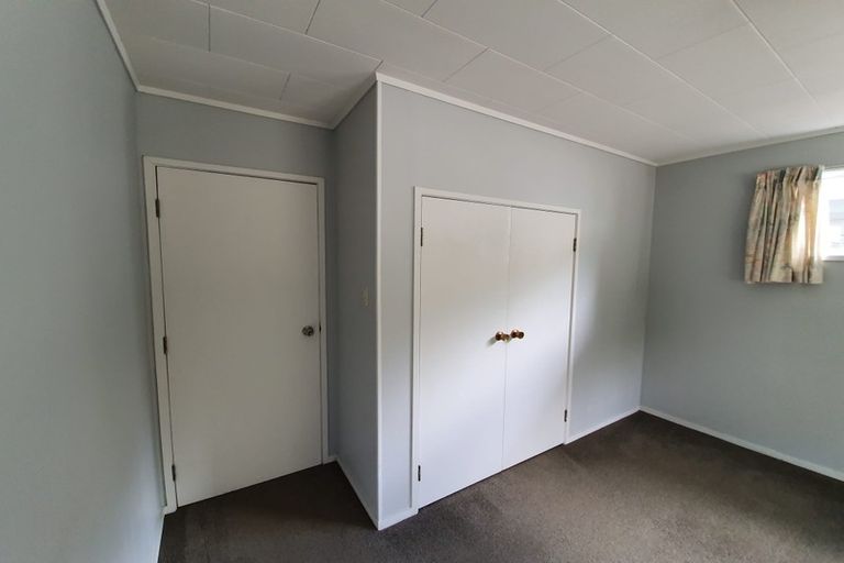 Photo of property in 1/24 Contessa Drive, Glenfield, Auckland, 0629