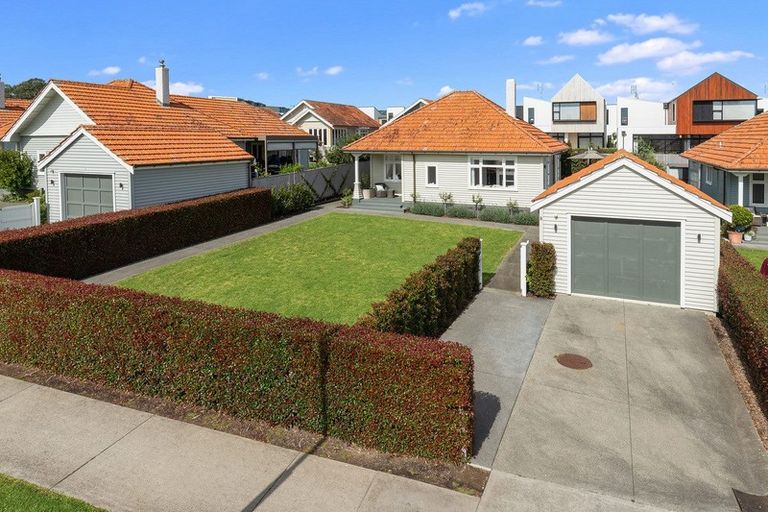 Photo of property in 8 Sunderland Avenue, Hobsonville, Auckland, 0616