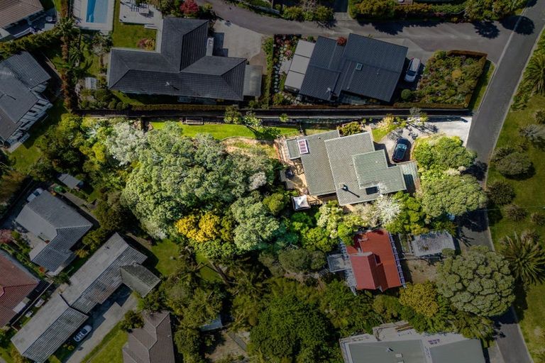 Photo of property in 603 East Coast Road, Browns Bay, Auckland, 0632