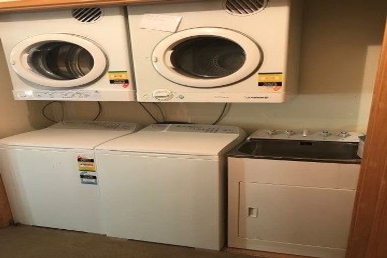 Photo of property in 1/46 Queen Street, North Dunedin, Dunedin, 9016