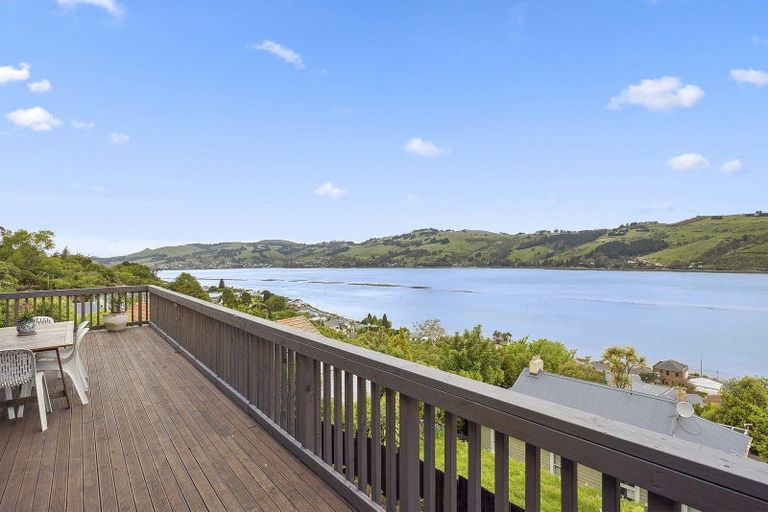 Photo of property in 12 Junction Road, Ravensbourne, Dunedin, 9022