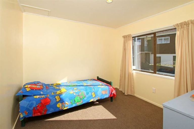 Photo of property in 40 Anich Road, Massey, Auckland, 0614