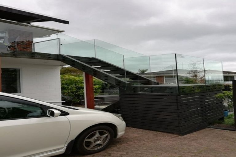 Photo of property in 3/18 Sydney Street, Hauraki, Auckland, 0622