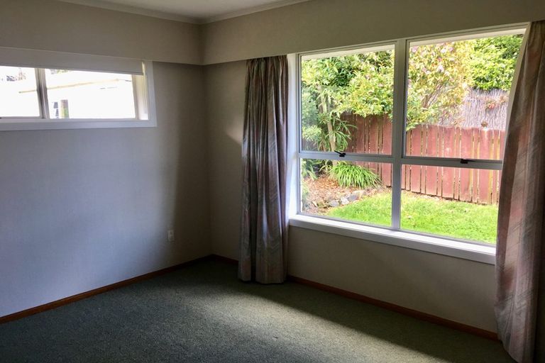 Photo of property in 45 Huia Street, Waikanae, 5036