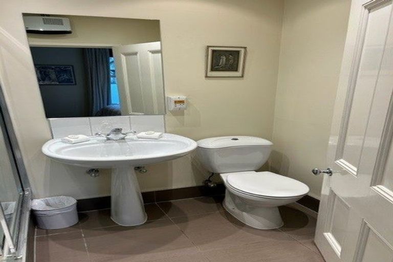 Photo of property in 237 The Terrace, Te Aro, Wellington, 6011