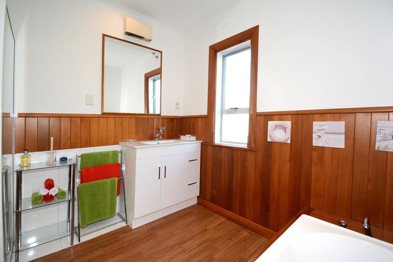 Photo of property in 167 Bay View Road, South Dunedin, Dunedin, 9012