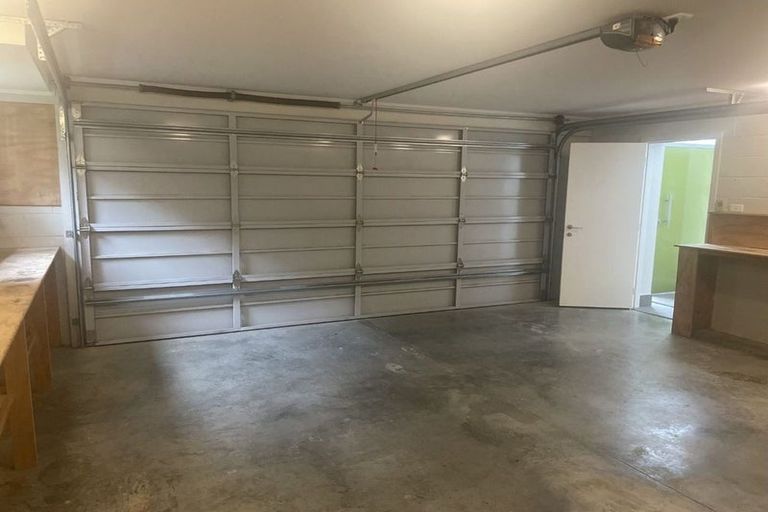 Photo of property in 48 Hebron Road, Waiake, Auckland, 0630