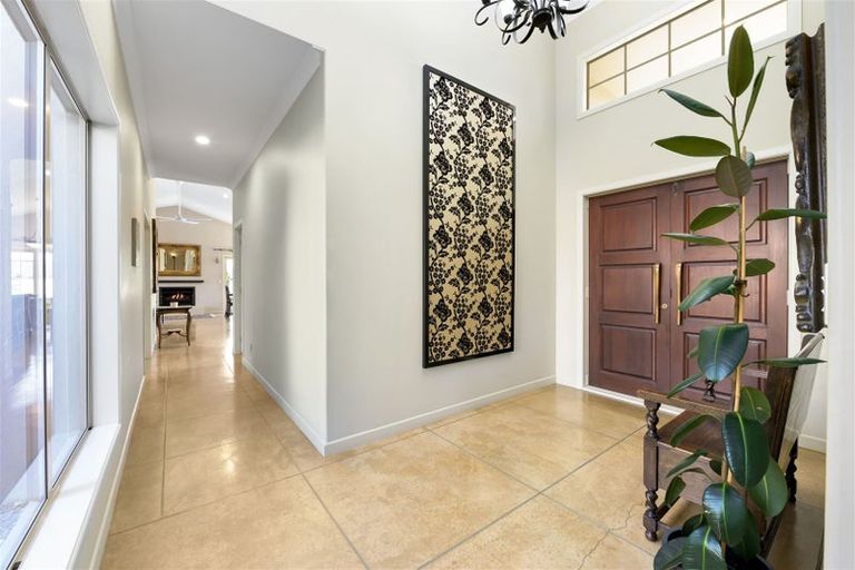 Photo of property in 69 Wiltshire Drive, Huntington, Hamilton, 3210