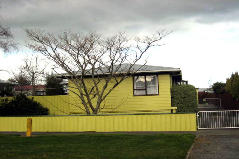 Photo of property in 21 Lincoln Road, Carterton, 5713