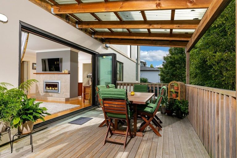 Photo of property in 30e Schnapper Rock Road, Schnapper Rock, Auckland, 0632