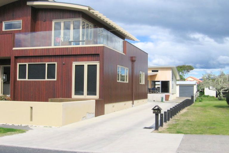 Photo of property in 509b Beach Road, Whangamata, 3620