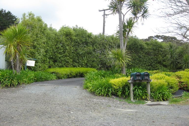 Photo of property in 92 Pomona Road, Kumeu, 0891
