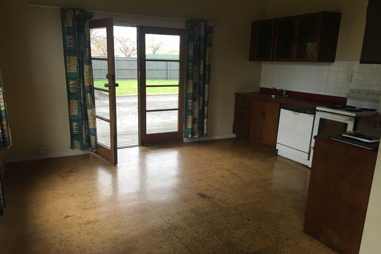 Photo of property in 44 Lombard Street, Palmerston North, 4410