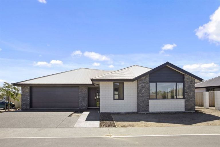 Photo of property in 4 Saxby Lane, Halswell, Christchurch, 8025