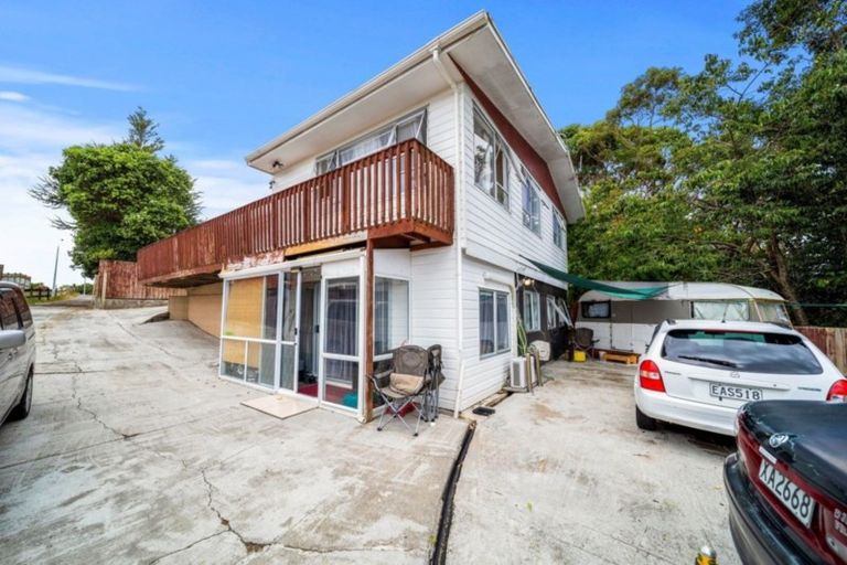 Photo of property in 50a Sole Avenue, Bell Block, New Plymouth, 4312