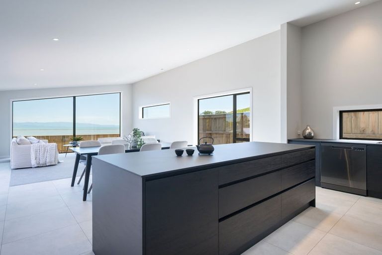 Photo of property in 16 Ledger Road, Atawhai, Nelson, 7010