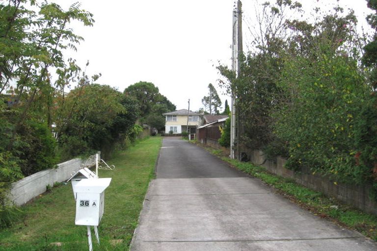 Photo of property in 2/36a Lincoln Road, Henderson, Auckland, 0610