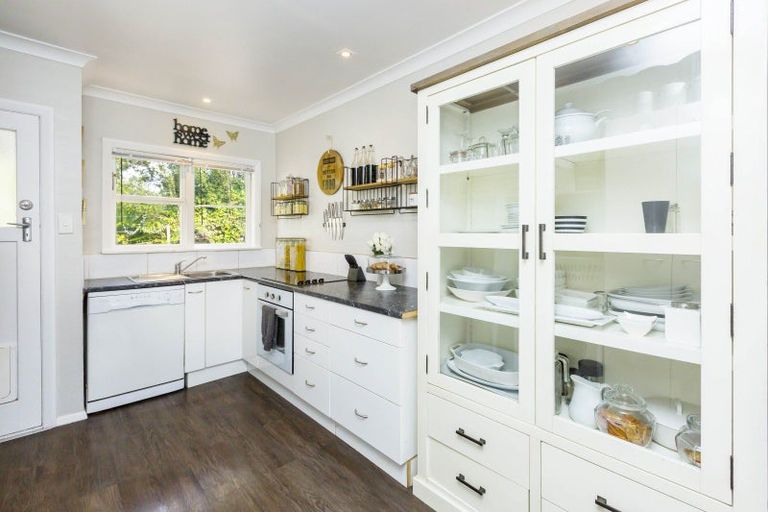 Photo of property in 60 Gibbons Street, Ebdentown, Upper Hutt, 5018