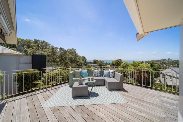 Photo of property in 2/40 Cook Street, Howick, Auckland, 2014