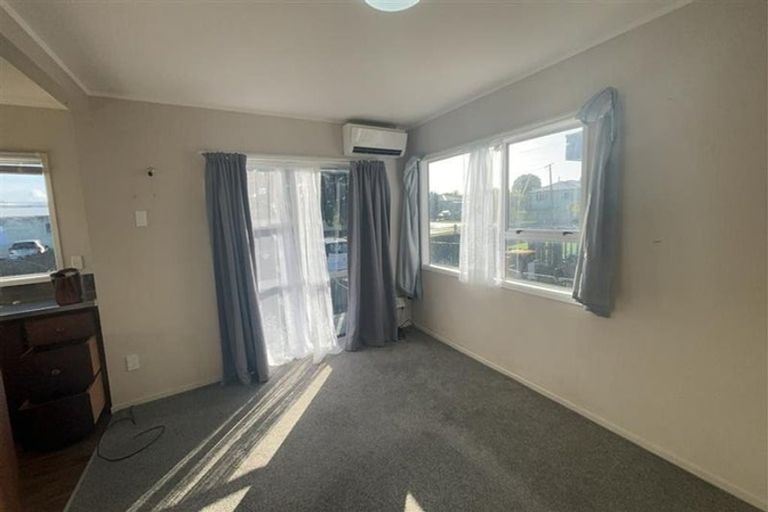 Photo of property in 1a Magnolia Drive, Waiuku, 2123