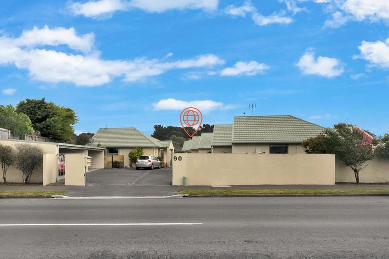 Photo of property in 9/90 Hawke Street, New Brighton, Christchurch, 8083
