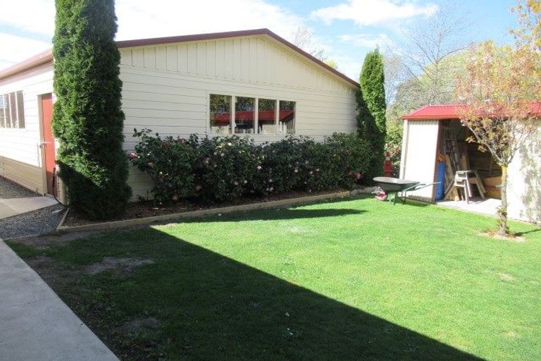 Photo of property in 1 Devonvale Lane, Amberley, 7410