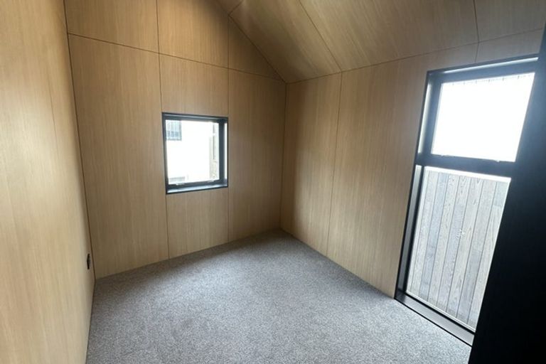 Photo of property in 7 O'meara Street, Swanson, Auckland, 0614