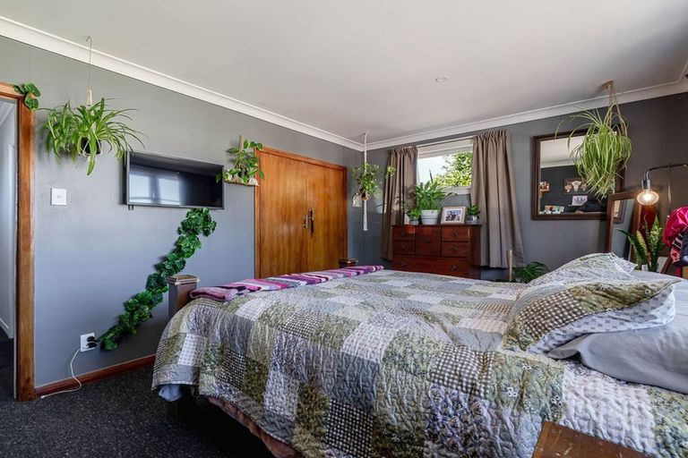 Photo of property in 102 Rugby Street, Awapuni, Palmerston North, 4412