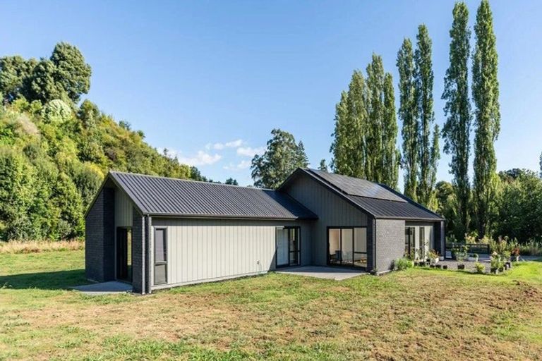 Photo of property in 24 Mangaone Lane, Tamahere, Hamilton, 3283