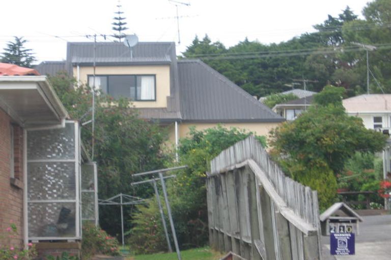 Photo of property in 1/10 Wykeham Place, Glenfield, Auckland, 0629