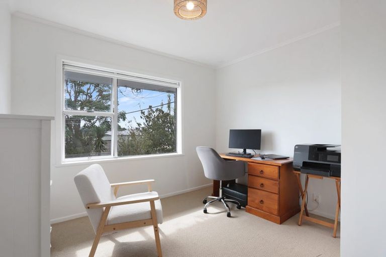 Photo of property in 82c Woodglen Road, Glen Eden, Auckland, 0602