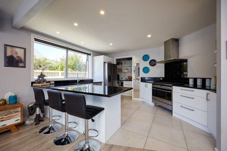 Photo of property in 7 Mcrae Gardens, Kaikoura Flat, Kaikoura, 7371