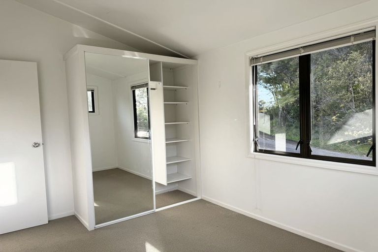 Photo of property in 117 Paremoremo Road, Lucas Heights, Auckland, 0632