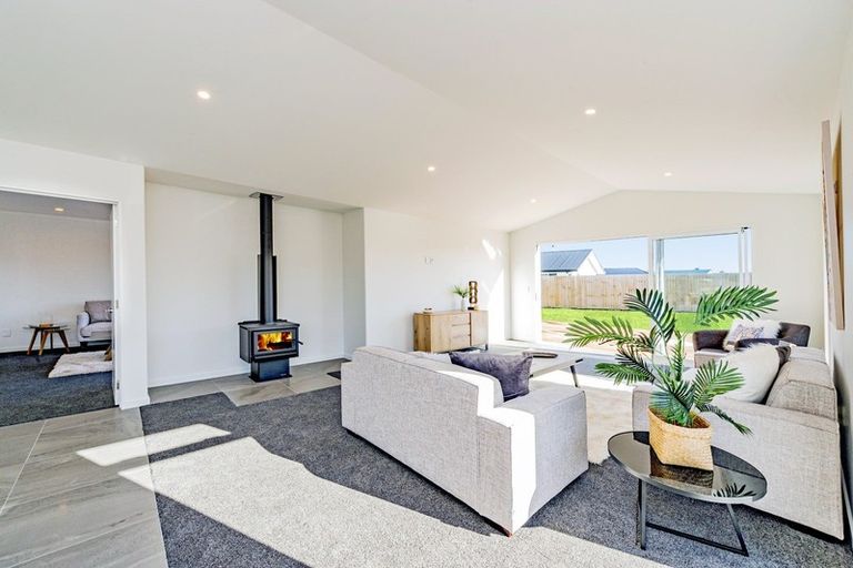 Photo of property in 45 School Lane, Kirwee, Darfield, 7571