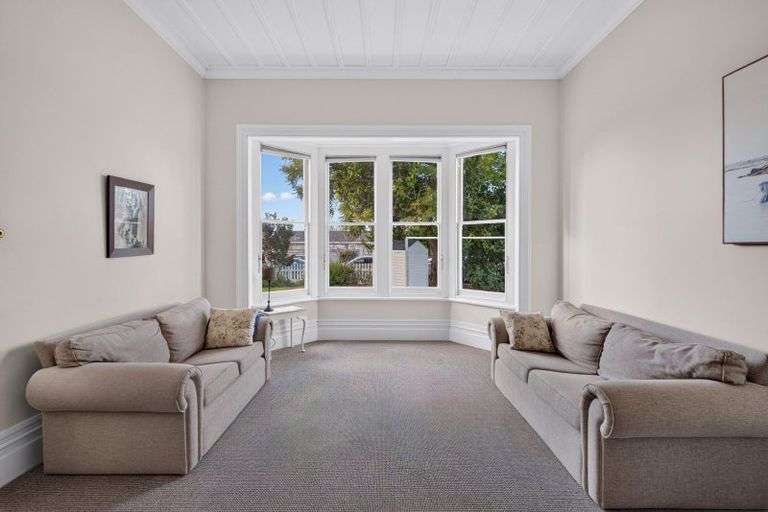 Photo of property in 302 Lyndon Road West, Hastings, 4122