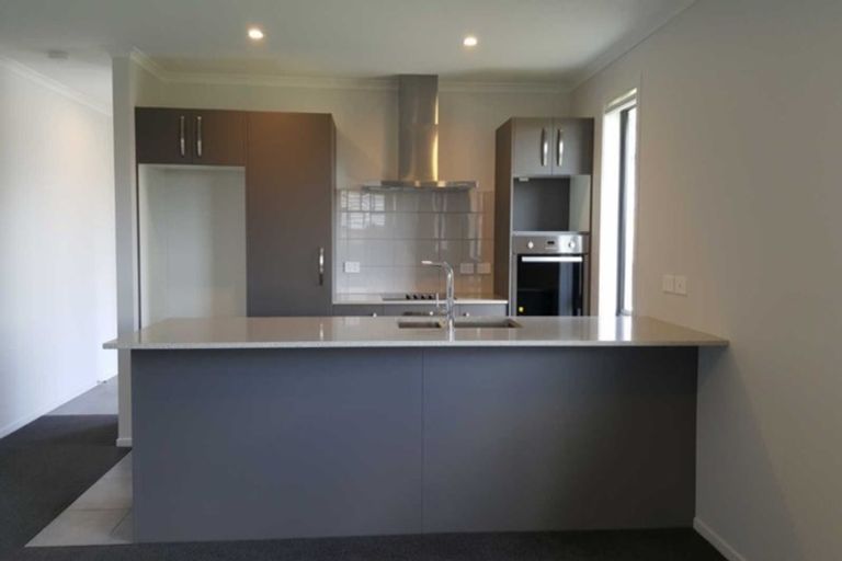 Photo of property in 8 Richardson Road, Omokoroa, 3114