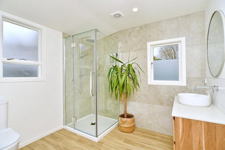 Photo of property in 25 Mackworth Street, Woolston, Christchurch, 8062