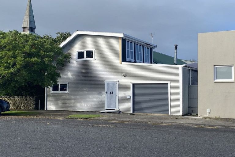 Photo of property in 43 Domett Street, Waitara, 4320