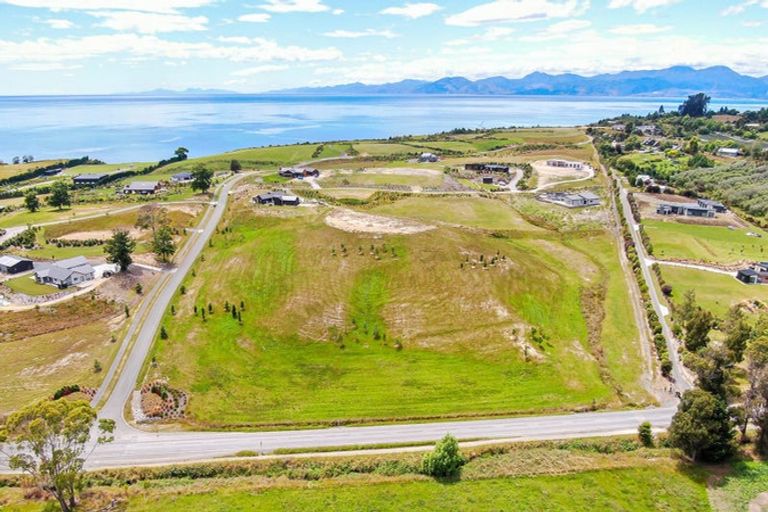 Photo of property in 6 Te Momokai Lane, Tasman, 7173