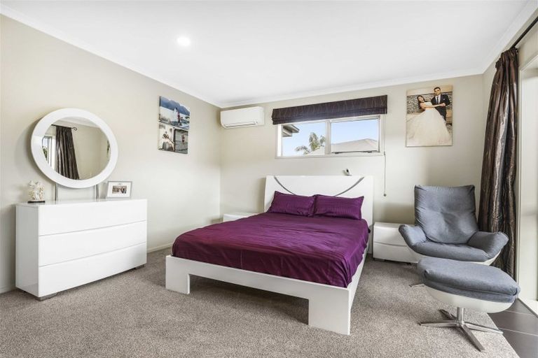 Photo of property in 6 Holly Place, Rototuna North, Hamilton, 3210