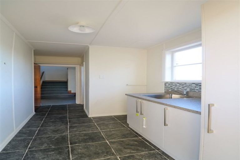 Photo of property in 18 Tay Street, Waimataitai, Timaru, 7910