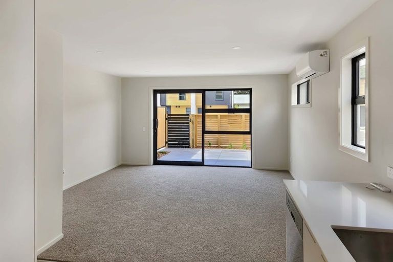 Photo of property in 14 Te Ara O Ralph Olsen, Wainuiomata, Lower Hutt, 5014