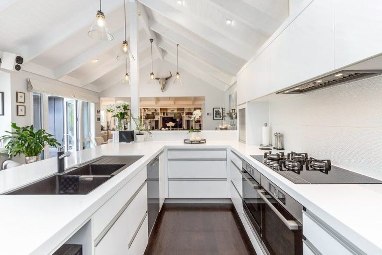 Photo of property in 4 Westwood Avenue, Greytown, 5712