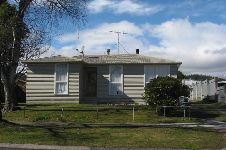 Photo of property in 209 Te Rangitautahanga Road, Turangi, 3334