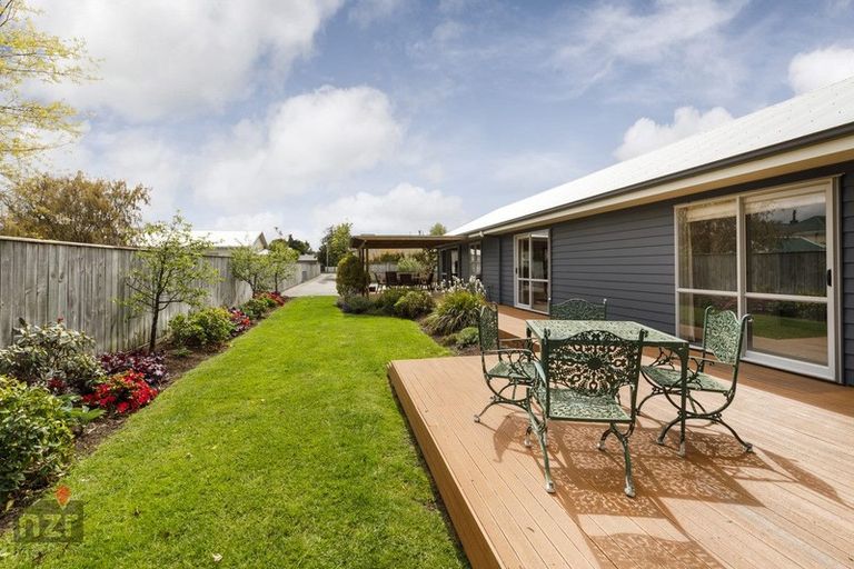 Photo of property in 1b Wellington Street, Feilding, 4702